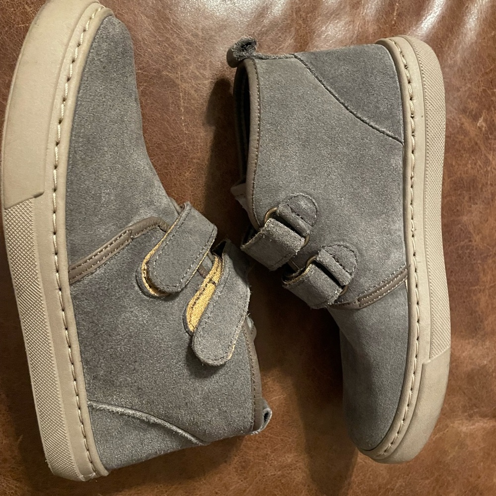 Cienta size 34 Gray 93887 Worn once